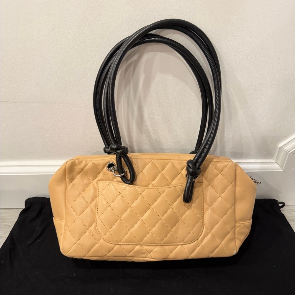 CHANEL C0200 Tan & Black Leather Quilted Handbag - WITH matching wallet - Picture 3 of 11